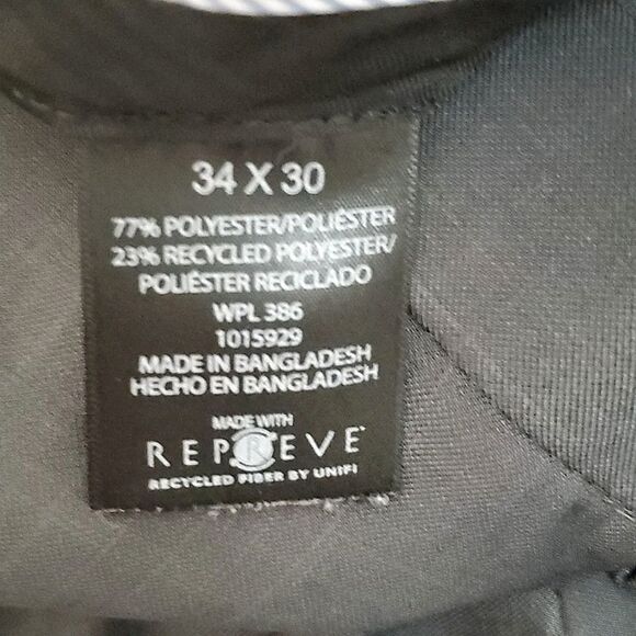 HAGGAR DRESS PANTS, 34x30, FLAT-FRONT, DARK GRAY, POLYESTER, CLASSIC FIT - Picture 10 of 14